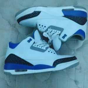 Jordan 3s